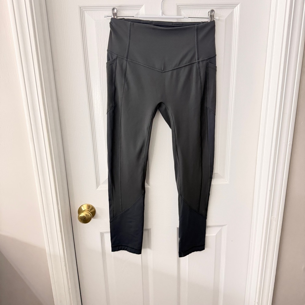 Lululemon High-Waist dark green leggings size 6